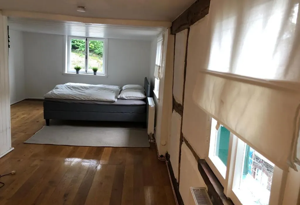 Haus Lupin-1
